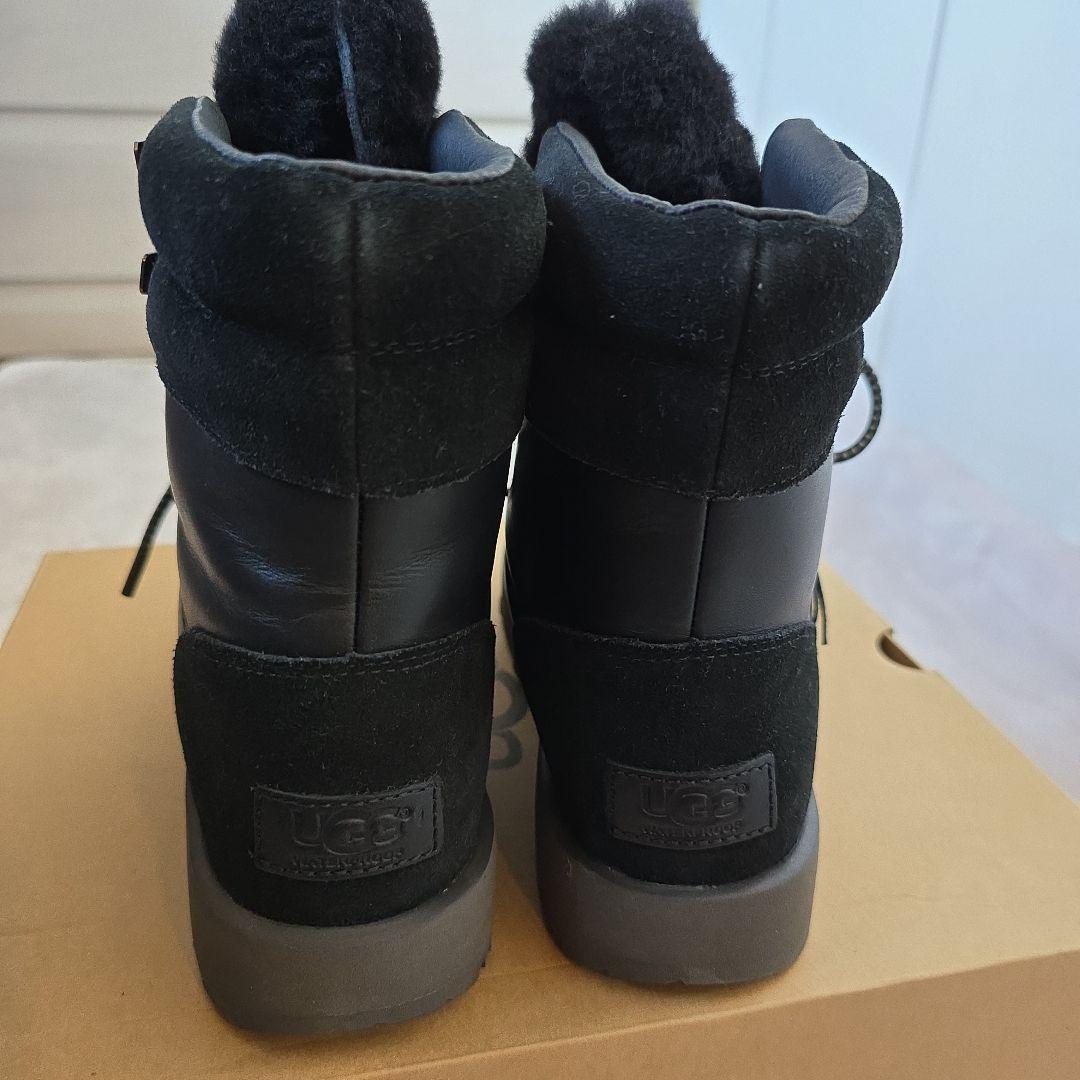 UGG　レディース　防水ウィンターブーツ 6号