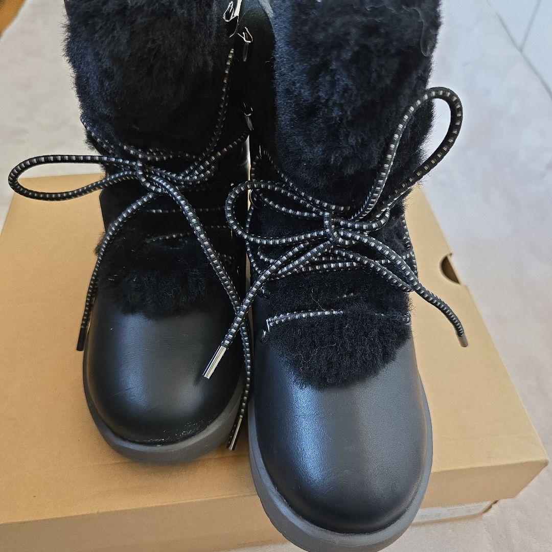 UGG　レディース　防水ウィンターブーツ 6号