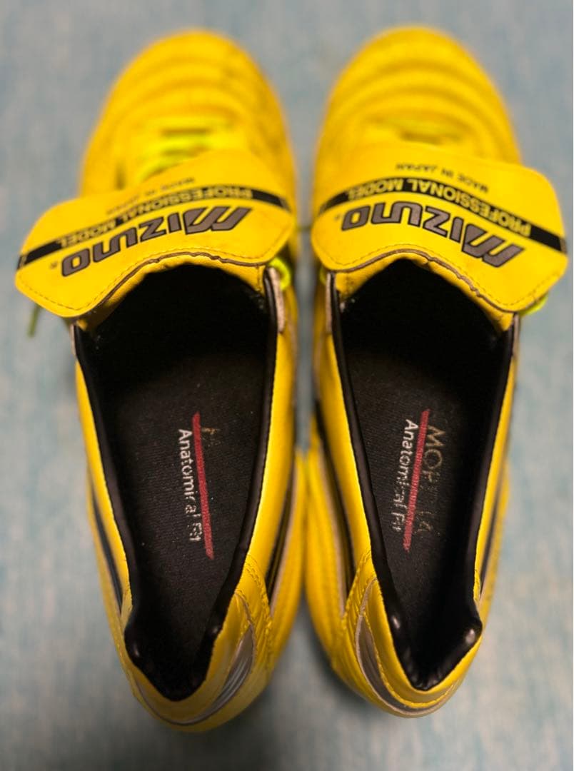 MizunoモレリアJAPANイエロースパイクシューズ　28.0cm