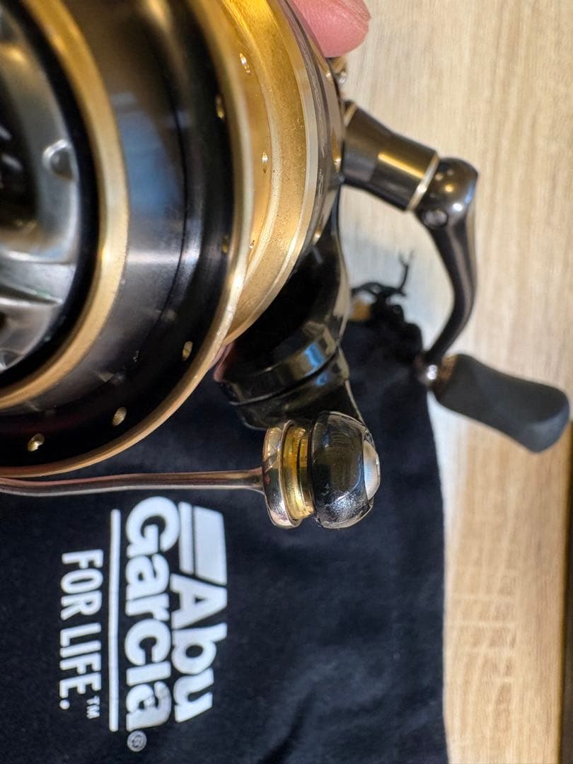 リール Abu Garcia ROCKET 2500S
