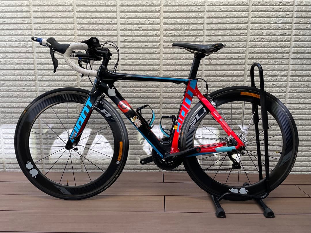 トライアスロンバイク・ウェットスーツ・カーボンホイル・サイクルトレーナー・バック