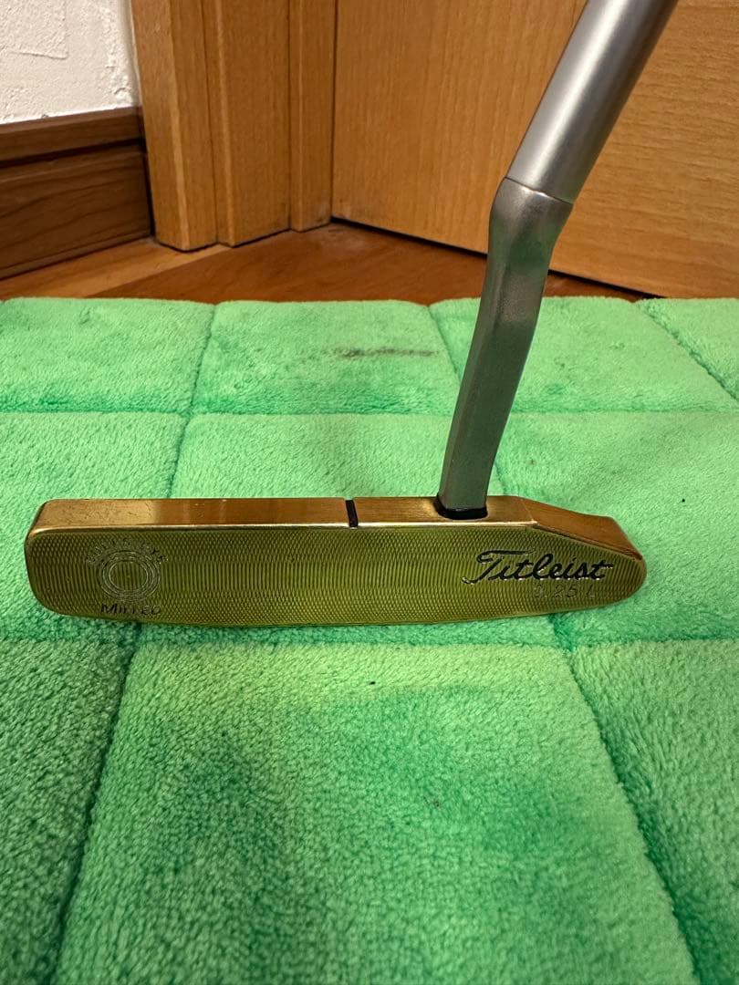 週末値下げ！美品 タイトリスト ブルズアイパター 2.25L