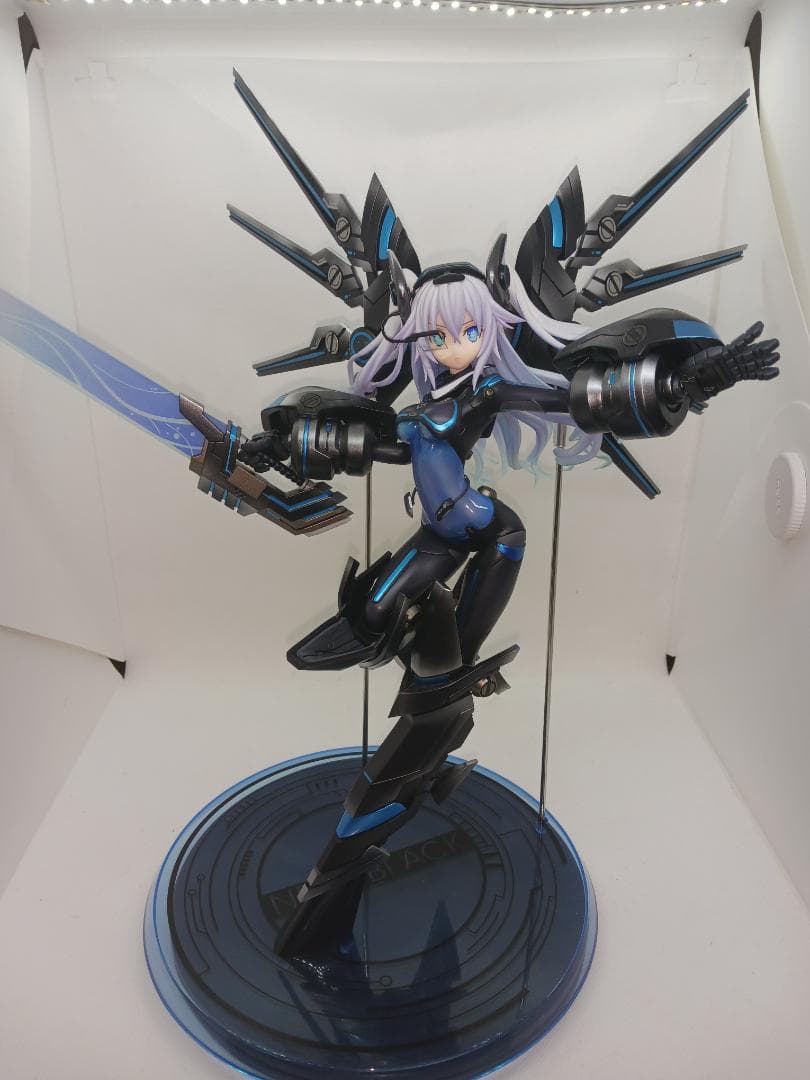 新次元ゲイム ネプテューヌVII ネクストブラック 1/7 フィギュア