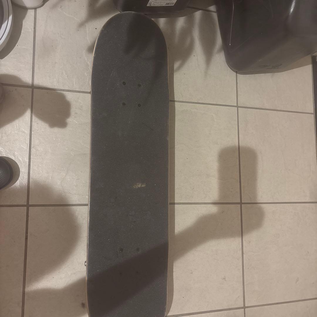 スケボー