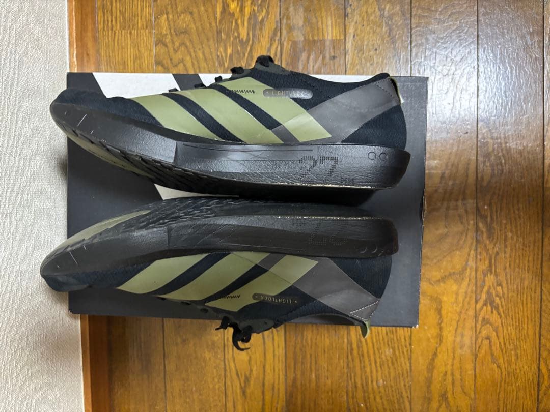 adidas アディゼロ　Japan9 27.0