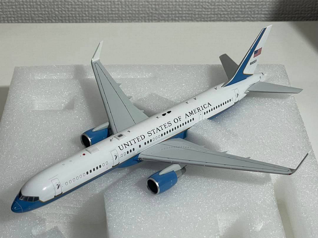 インフライト1/200 C-32A (757-200) アメリカ空軍