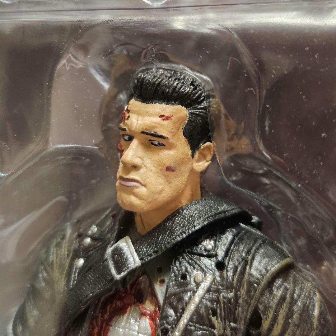NECA　ネカ　ターミネーター2　T-800　フィギュア　新品　未開封