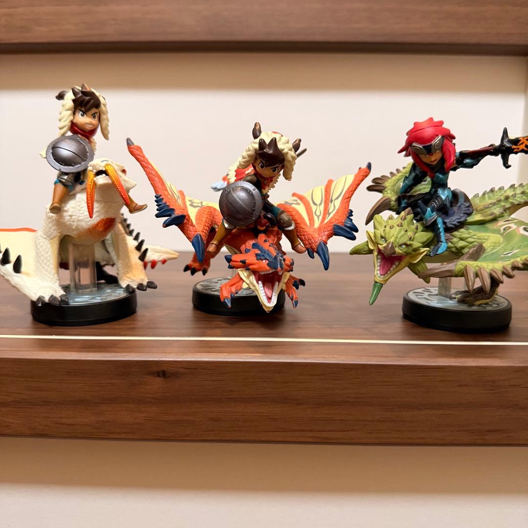 動作確認済み　モンスターハンターストーリーズ　amiiboセット　フィギュア