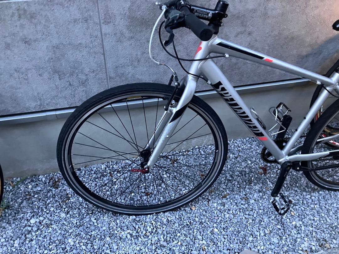 SPECIALIZED SIRRUS SPORTS 2016年モデルロードバイク