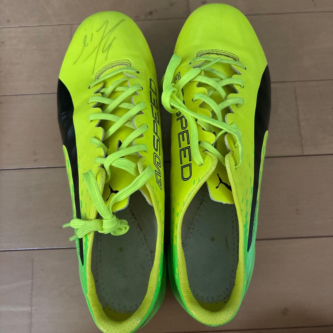 Puma Speed サッカースパイク　石川大地選手サイン入り。