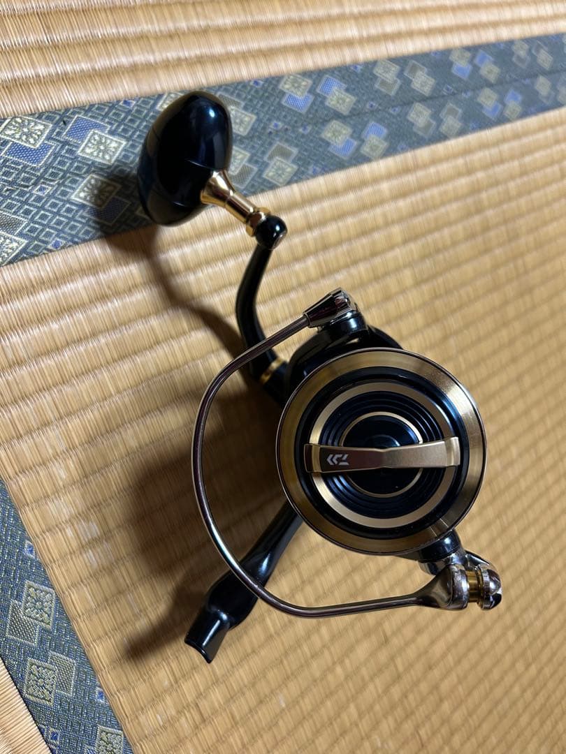 20ソルティガ18000H 箱・袋付き
