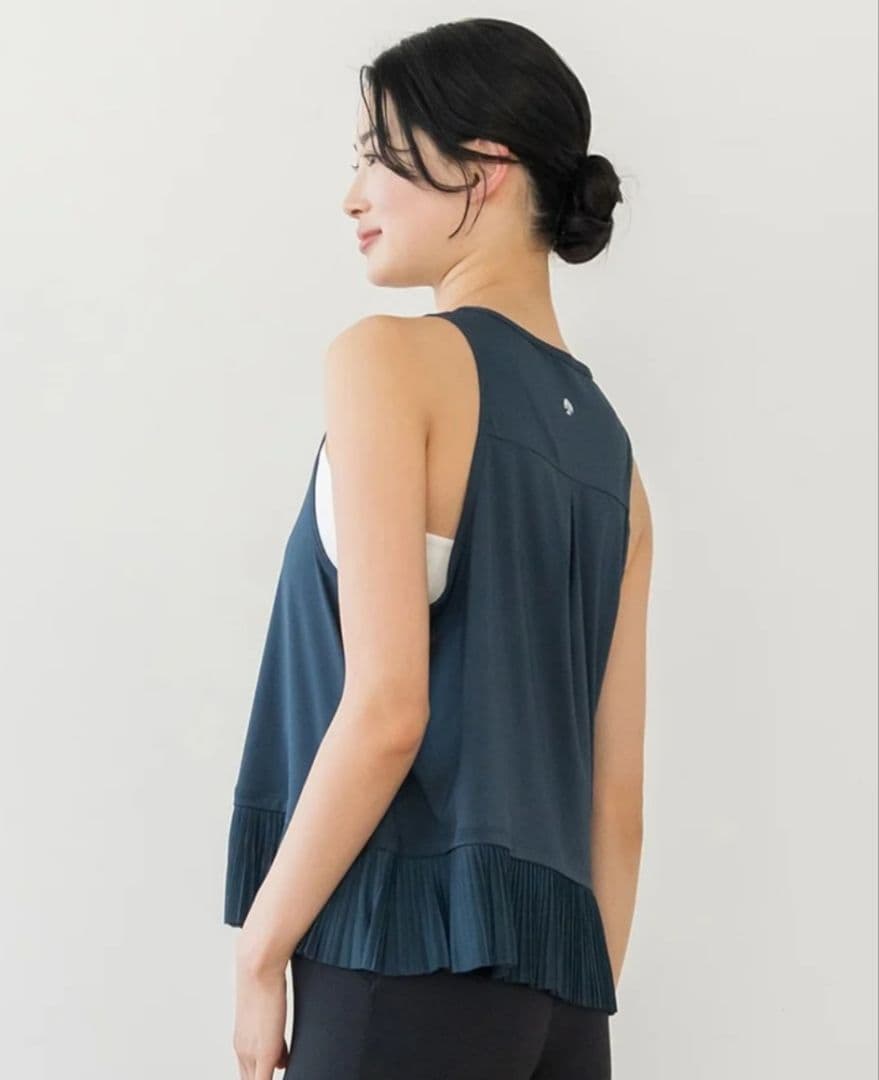 SUKALA スカーラ プリーツタンクトップ M