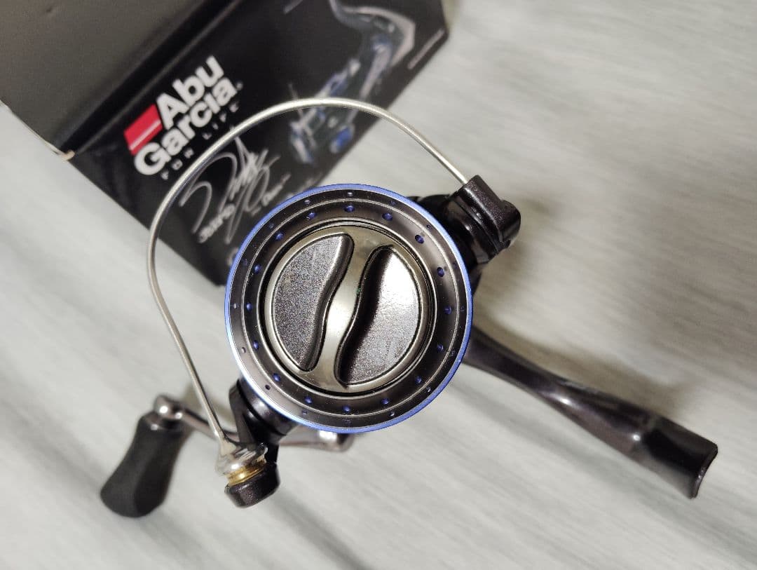 こう*う様用 Abu Garcia Revo Deez・値下げ交渉OK