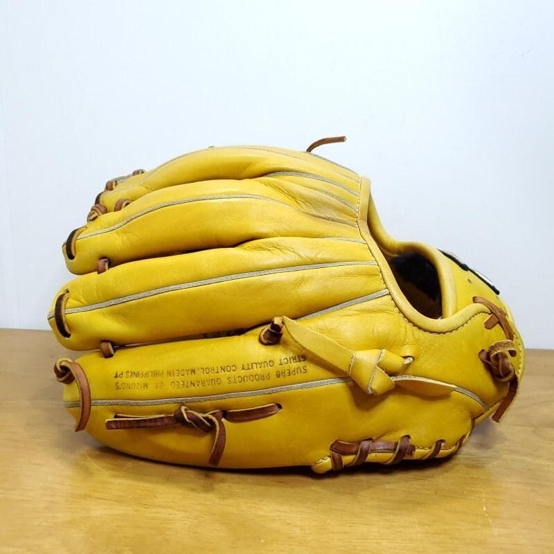 ミズノ グローバルエリート Lvシリーズ 村田修一型 良品 内野用 軟式グローブ