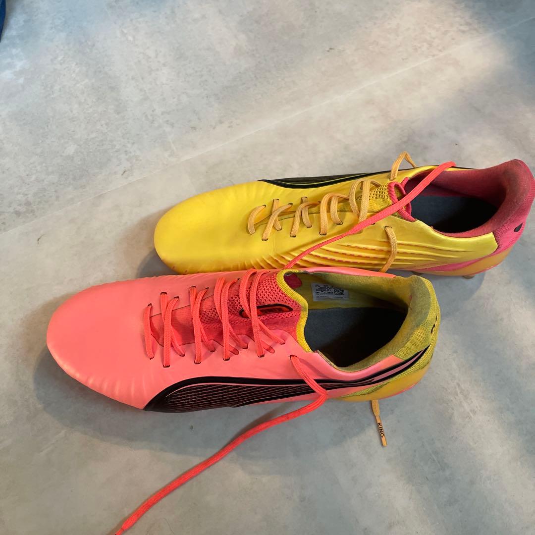 プーマ　PUMA KING サッカーシューズ ピンク/イエロー　26.5
