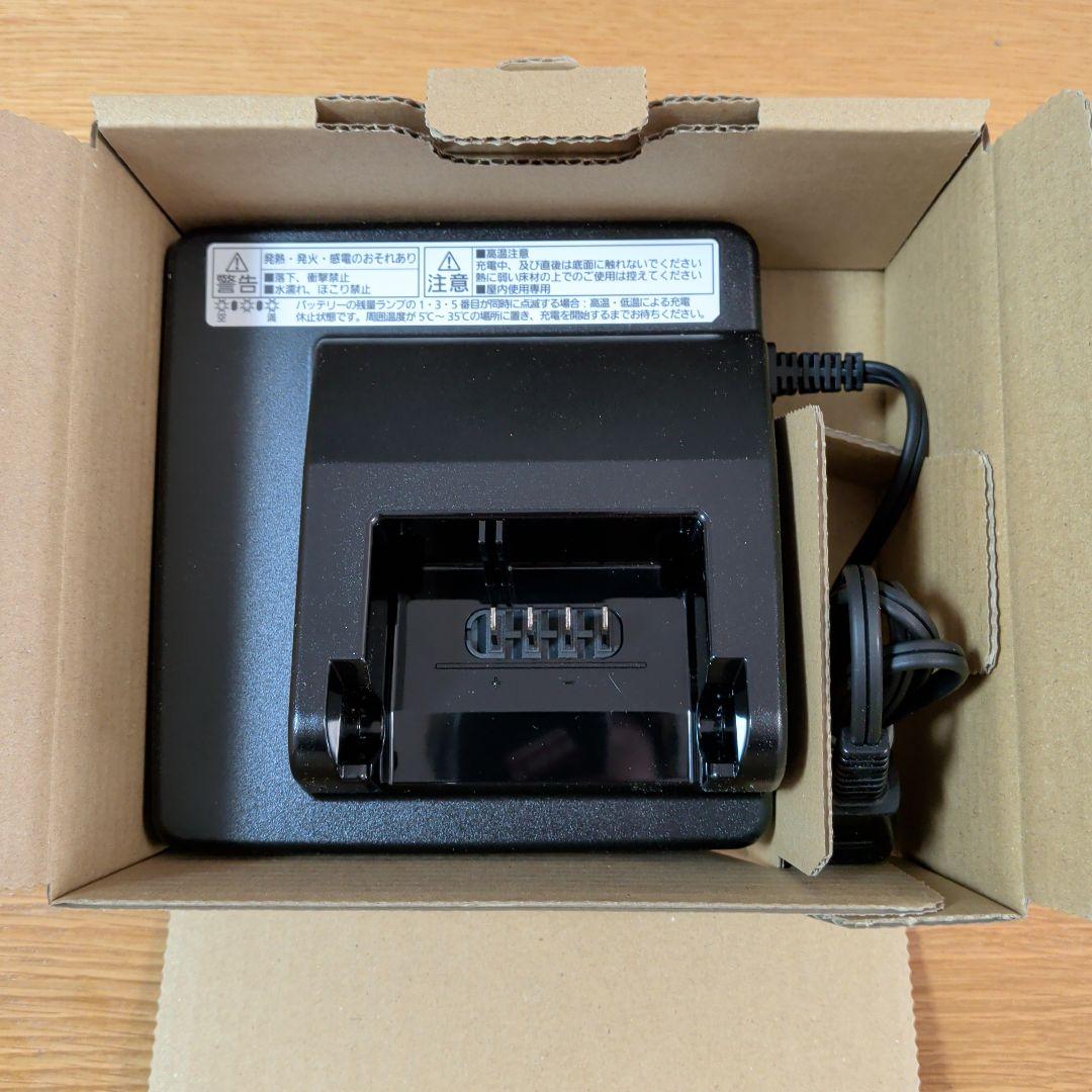 〈新品未使用品〉Panasonic 電動アシスト自転車 充電器 NKJ074Z