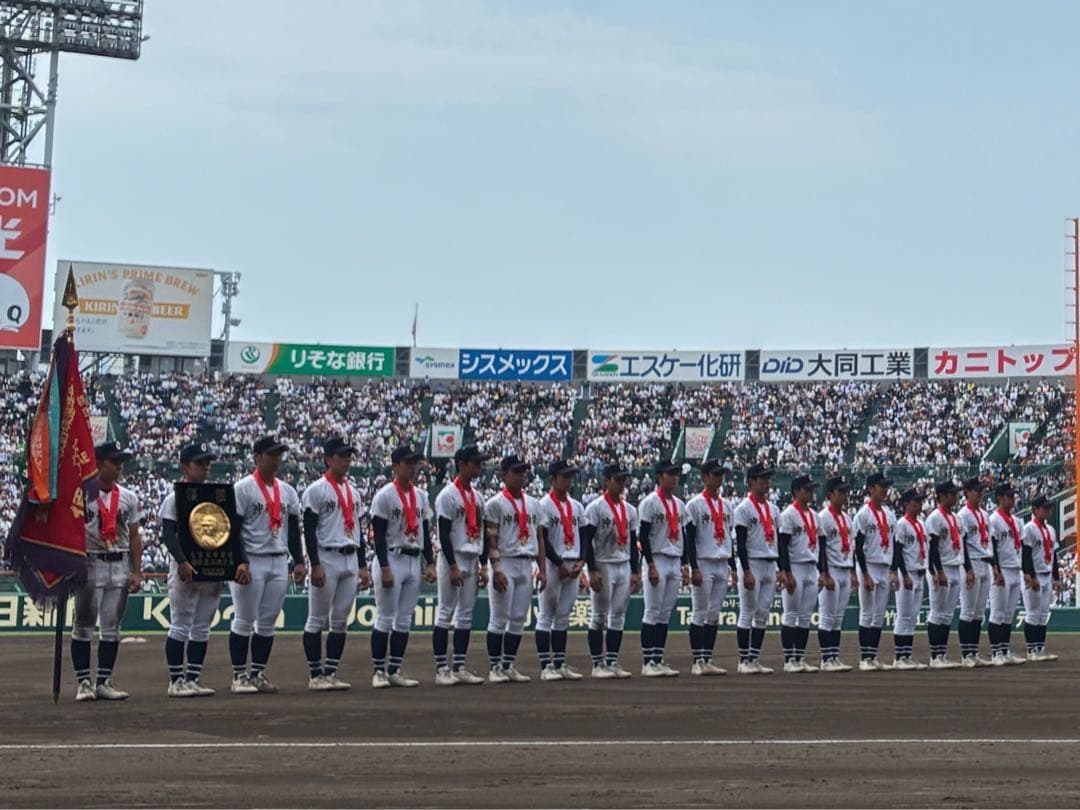 沖縄尚学高校野球部　2025年夏の甲子園　優勝記念　Tシャツ　Mサイズ　非売品