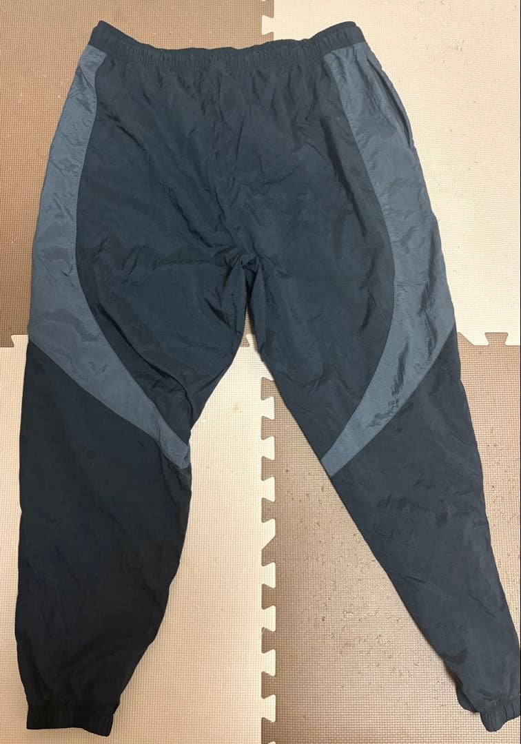 NIKEジョーダン　ナイロンパンツ