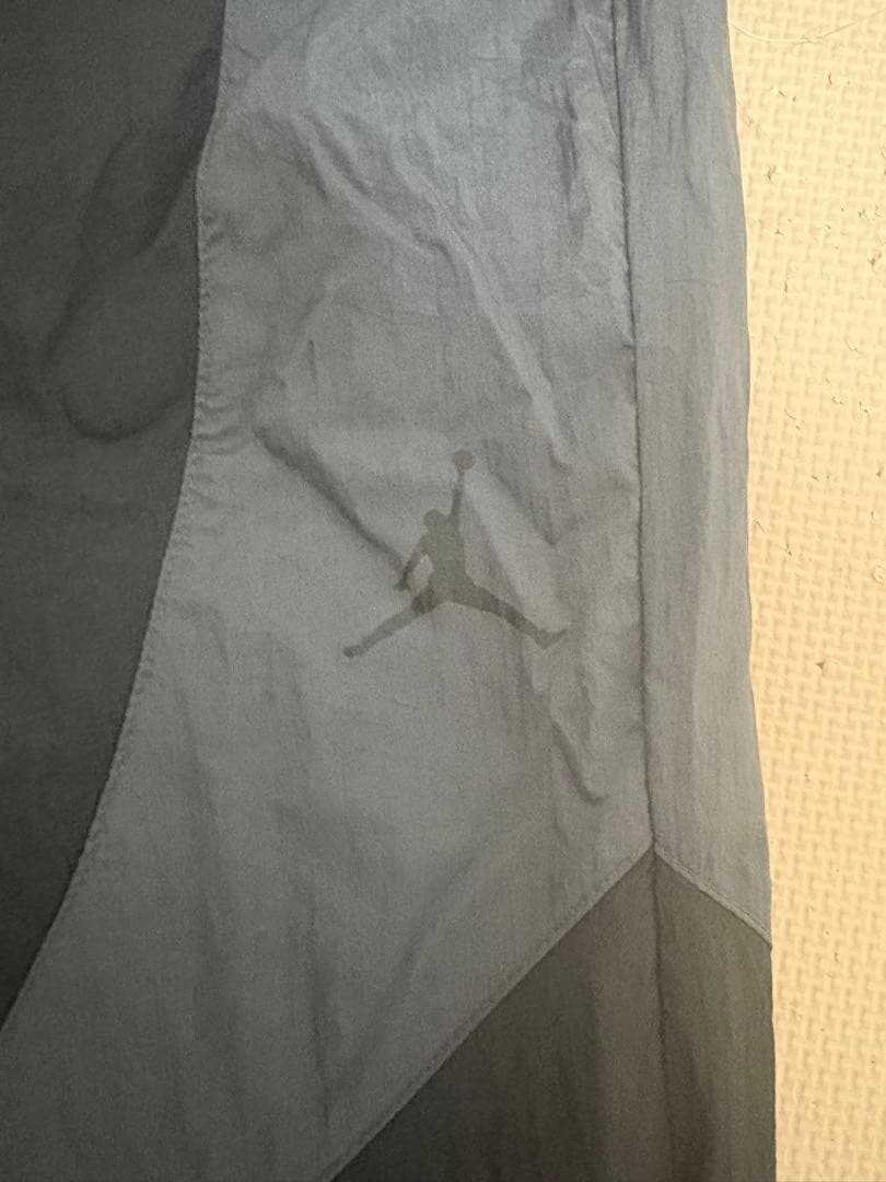 NIKEジョーダン　ナイロンパンツ