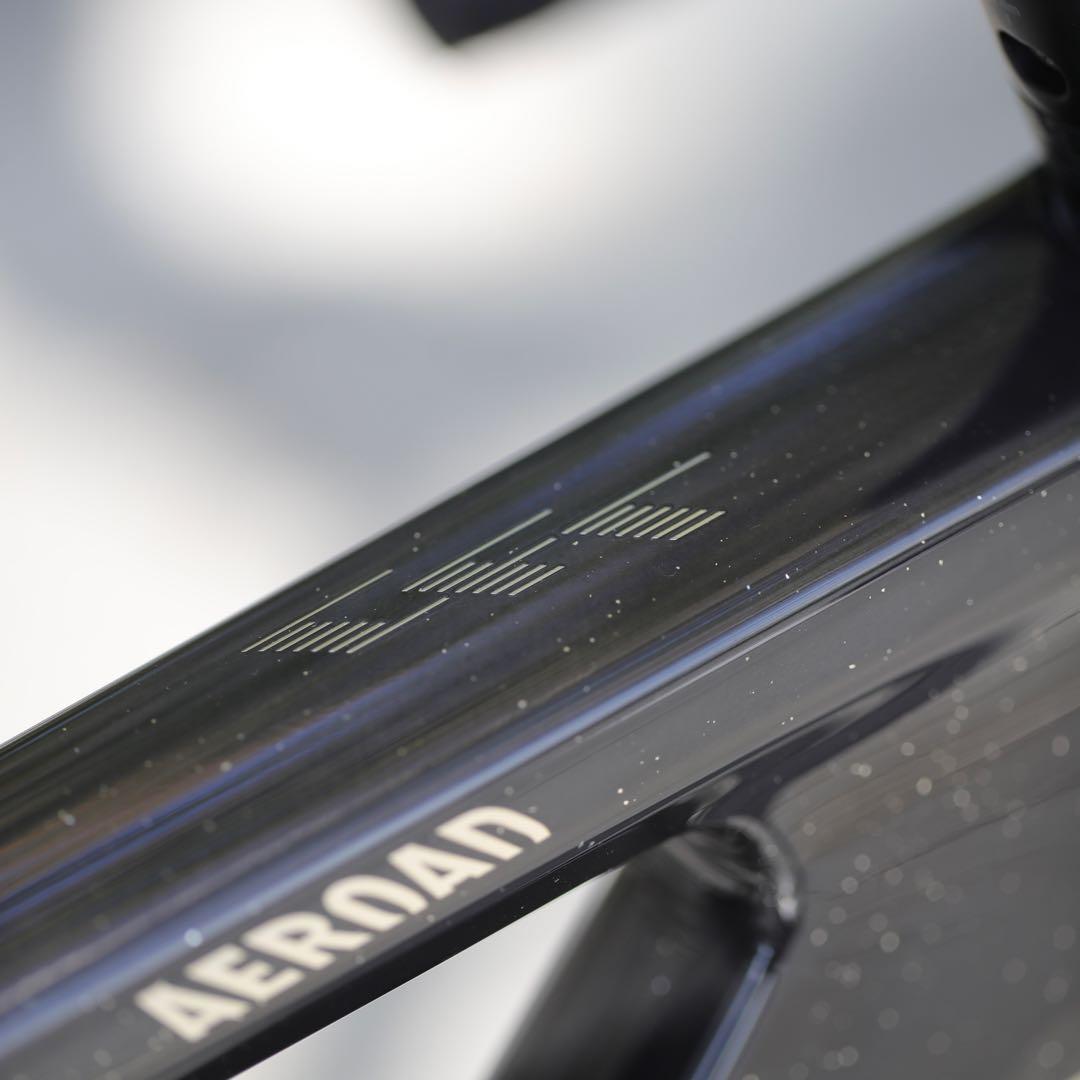 Canyon aeroad CFR 4世代目キャニオン エアロード2025モデル