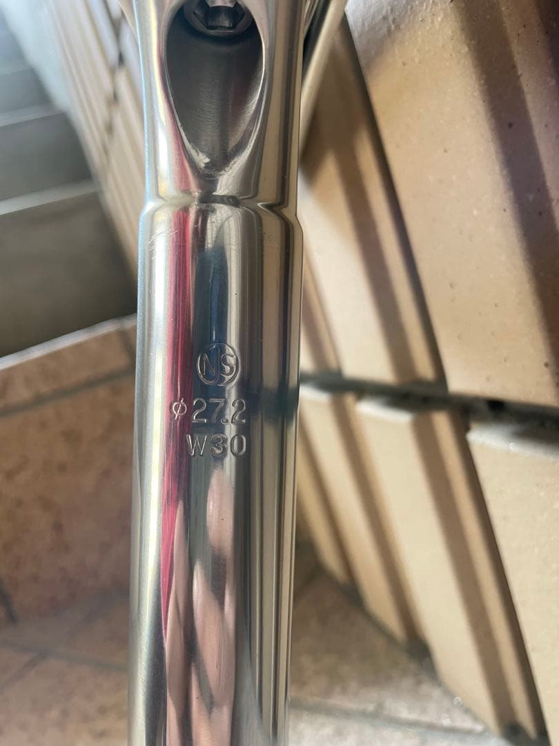 KASHIMAX FG 8P W30 （ NJS）とシートポスト（NJS）