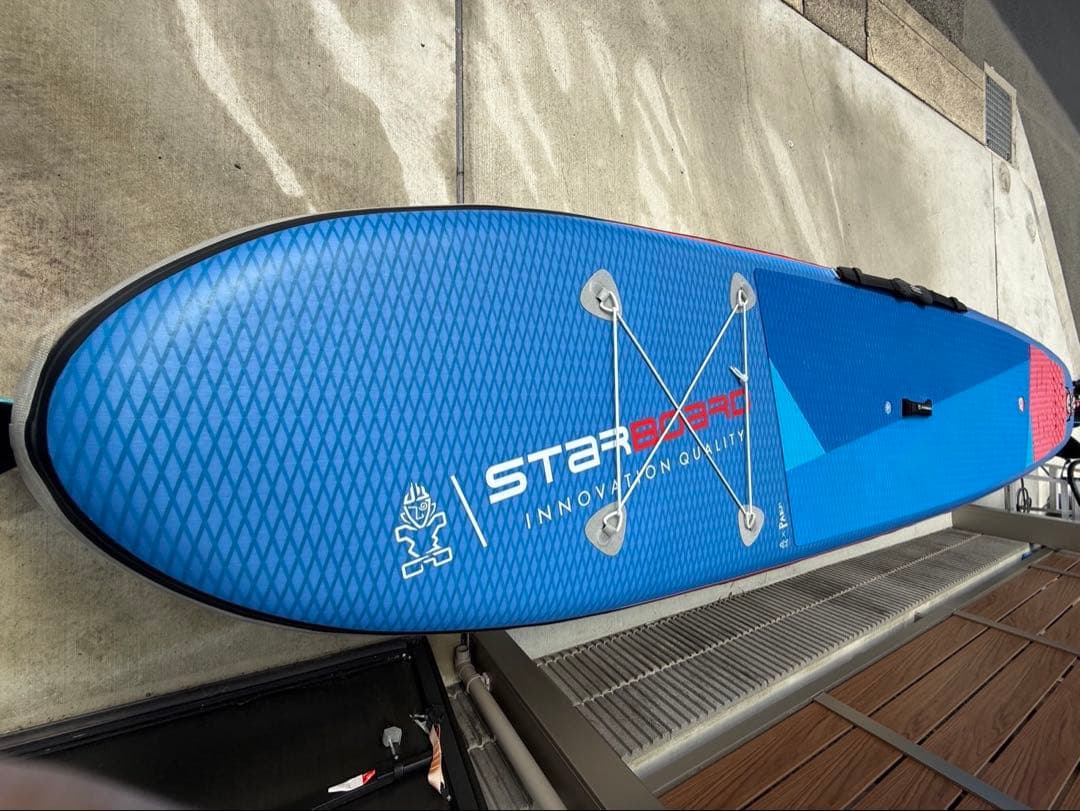 STARBOARD スタンドアップパドルボードとパドルカバー付き