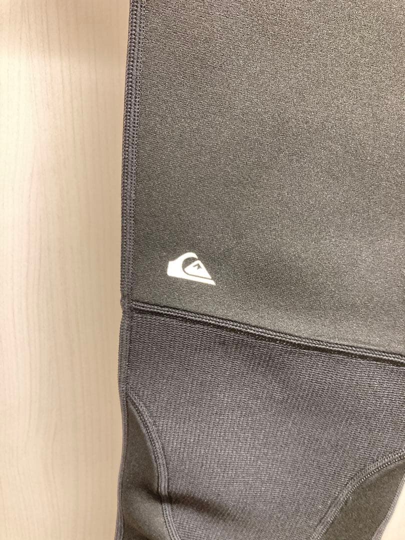 Quiksilver フルスーツ グレー Mヒロアキ