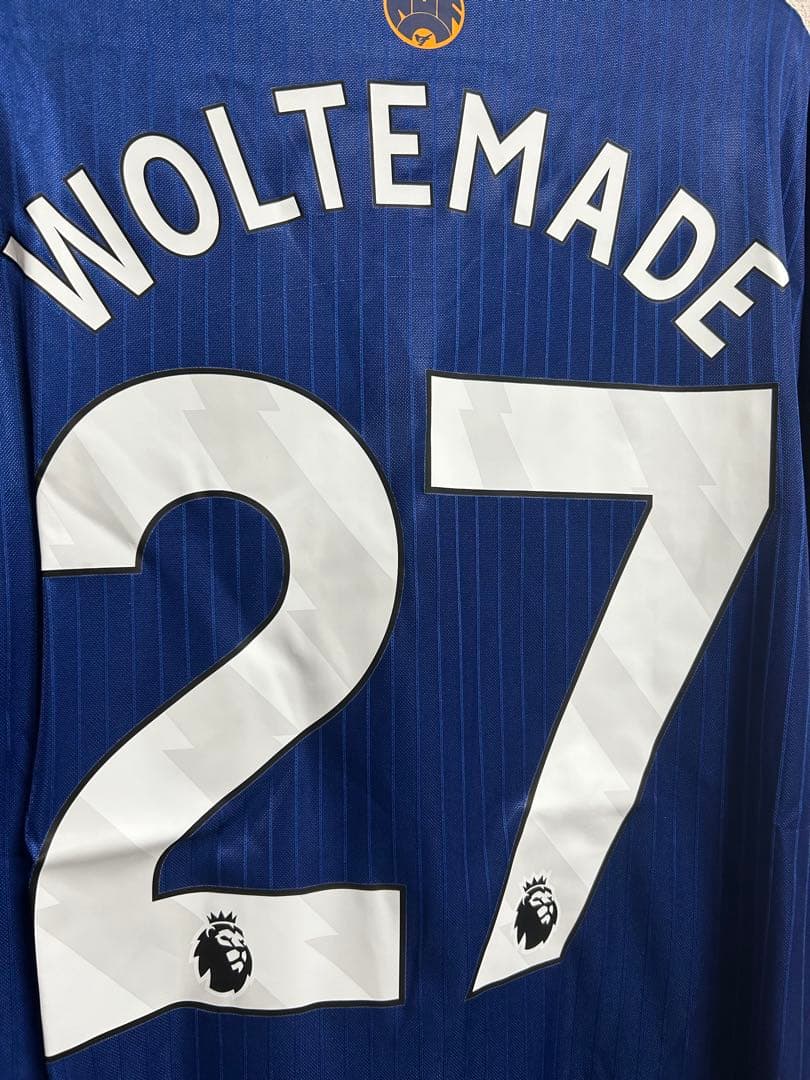 ニューカッスル　サード　長袖 WOLTEMADE 27番新品未使用タグ　XL