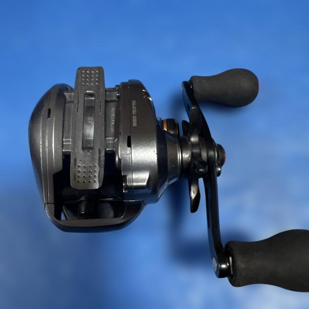 リール SHIMANO 300HG R