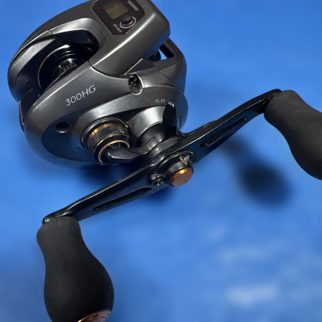 リール SHIMANO 300HG R