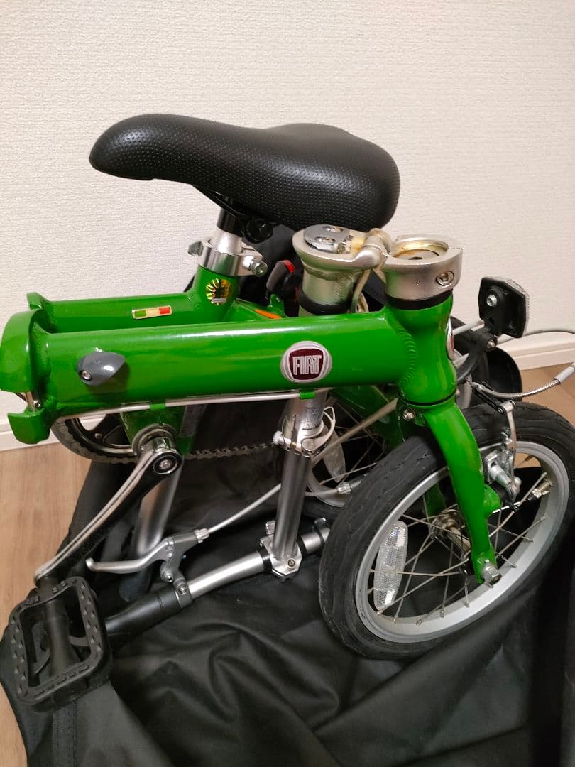 FIAT フィアット 折りたたみ自転車 約8.5kg DAHON認証マーク付き