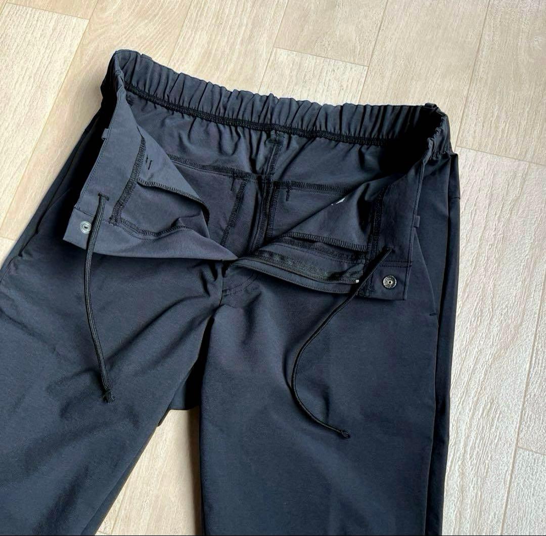 DESCENTEデサント MOVE SPORTS テーパードパンツ Sサイズ
