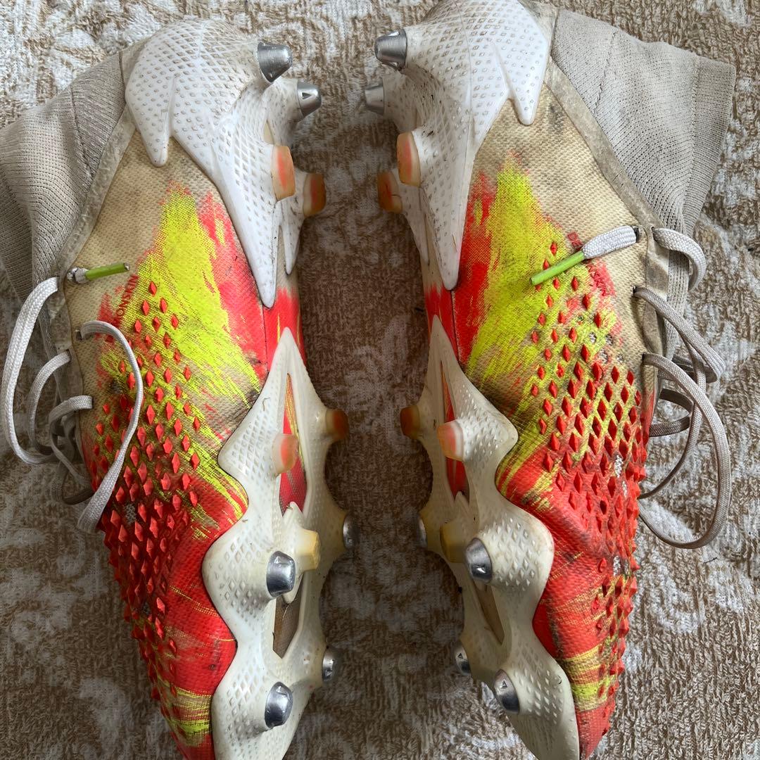 サッカーシューズ スパイク　adidasプレデター20.1SG 26.0cm