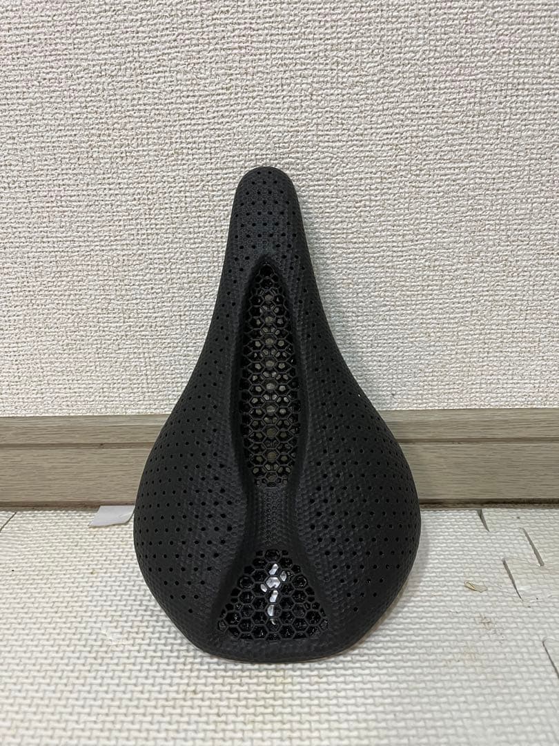 【完成車外し】Specialized Power Pro サドル 143mm