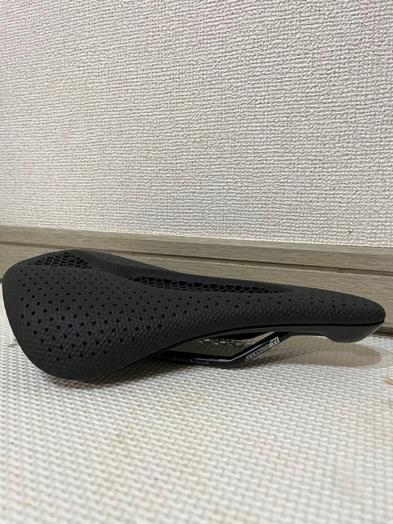 【完成車外し】Specialized Power Pro サドル 143mm