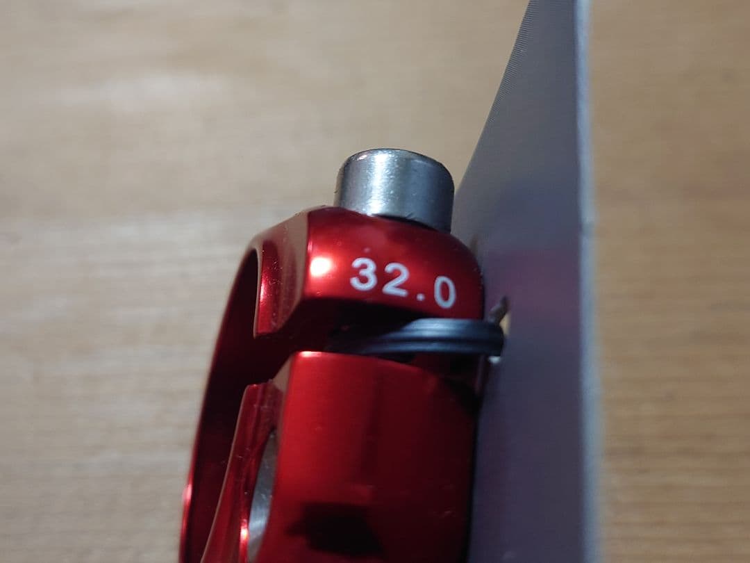 Salsa cycles サルサ LIP−LOCK 32.0Φ シートクランプ③