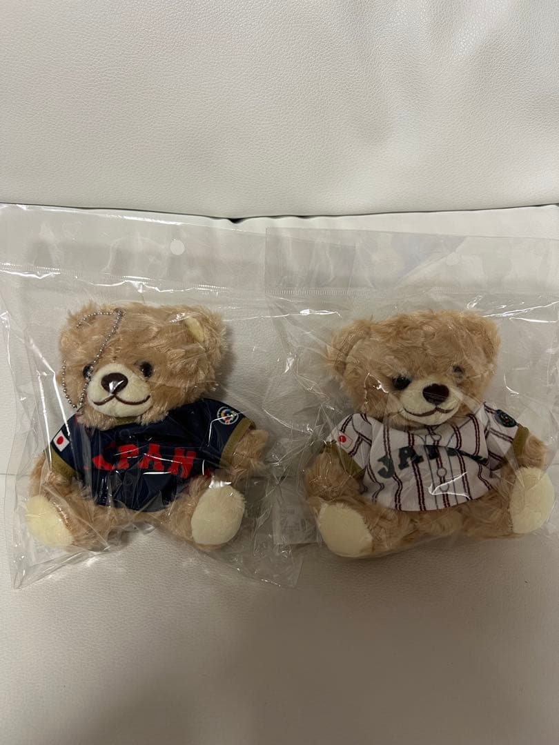 【新品未開封】2026 WBC ユニフォームベアキーチェーン（ホーム&ビジター）