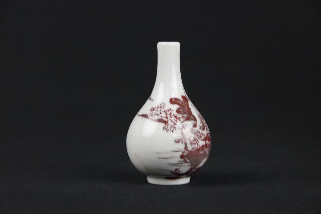 中国美術　釉裏紅山水図　鼻煙壺　小瓶 清時代　景徳鎮　古陶磁器 ES19-11