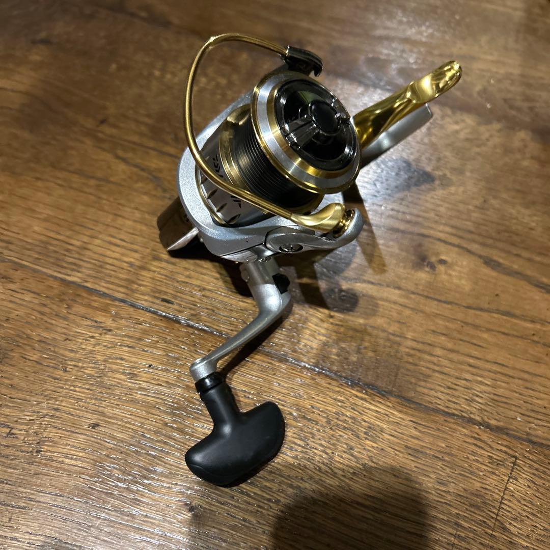 IMPULT 2500LBD スピニングリール　正月特価！！お値下げしました！