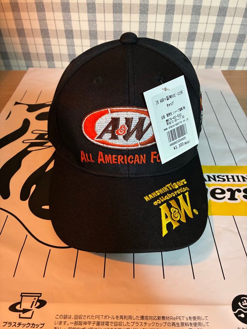 新品 26 A&W 阪神タイガース コラボ キャップ ブラック 限定