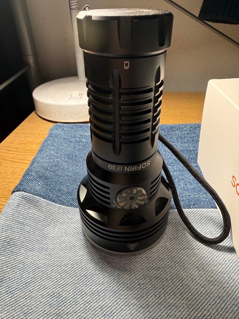 Sofirn IF30 懐中電灯 12000ルーメン