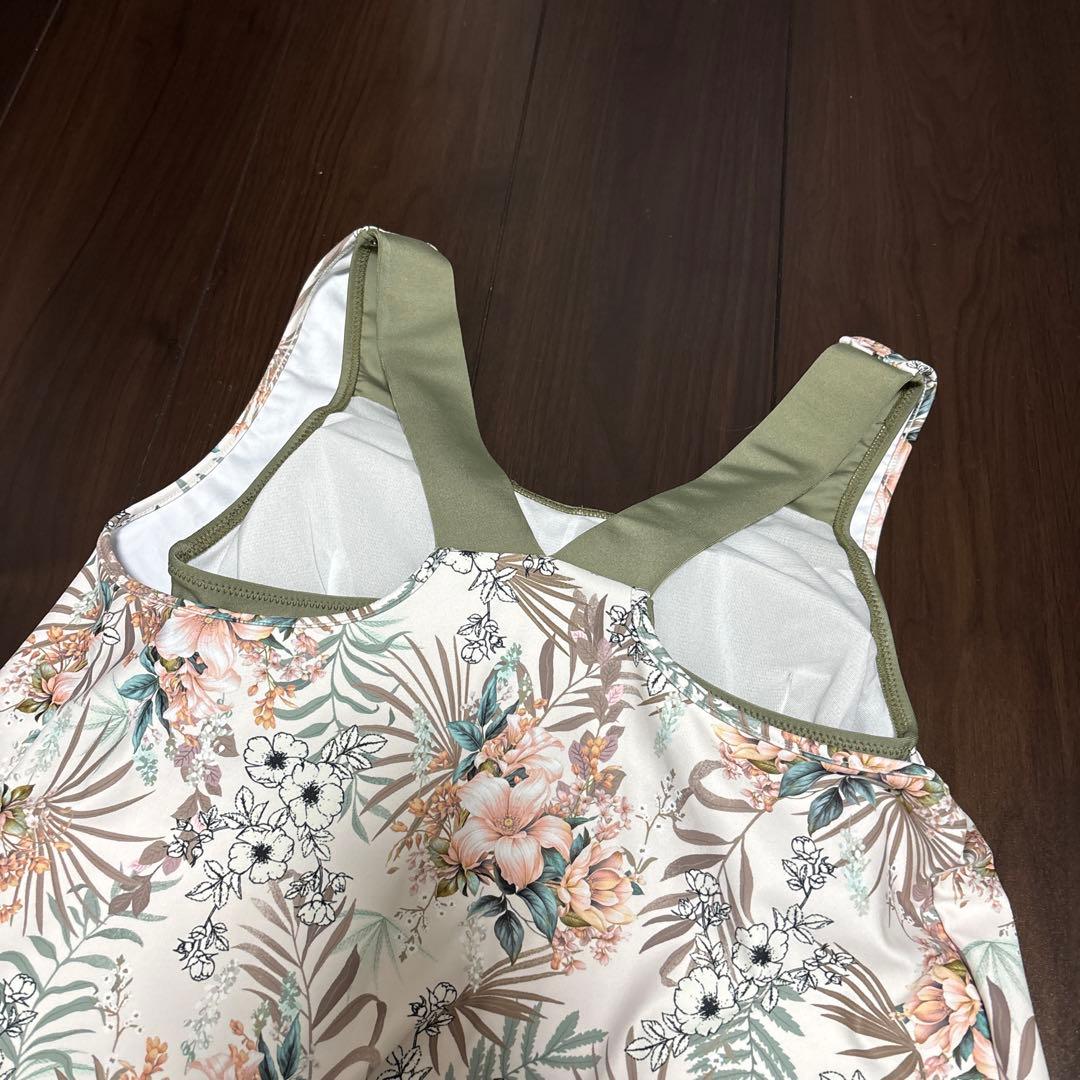 ALBOVE 花柄ストレッチヨガタンクトップ
