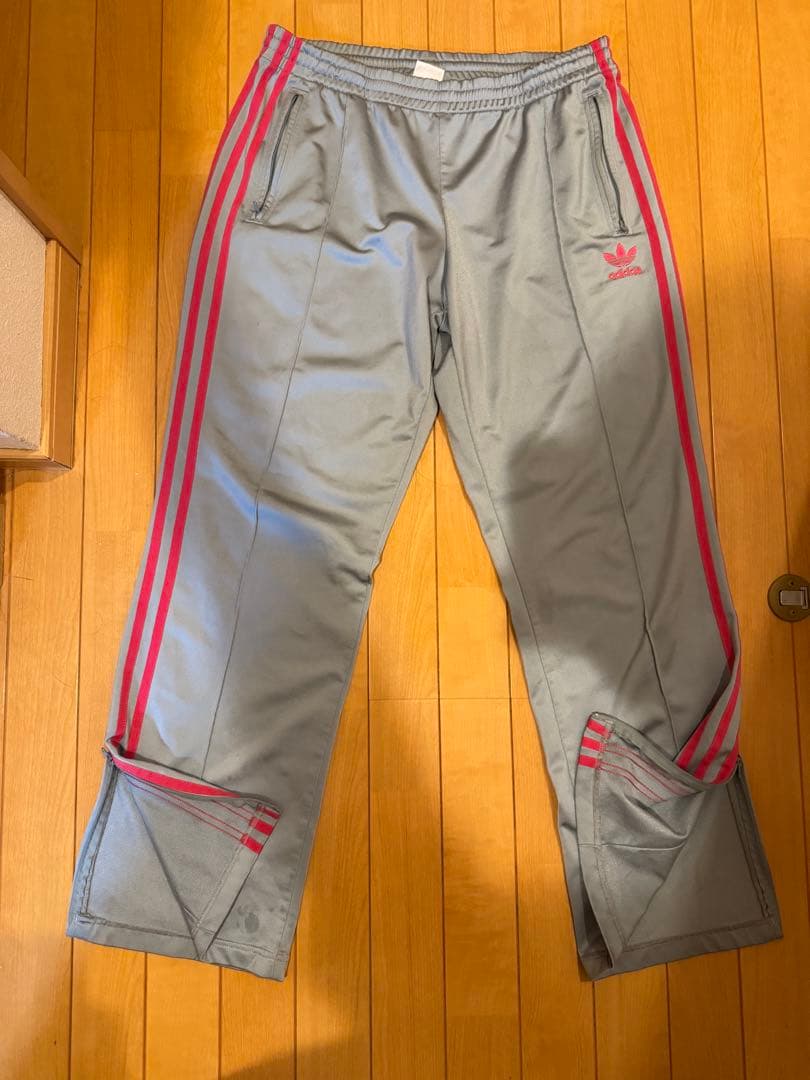 00s adidasトラックパンツ