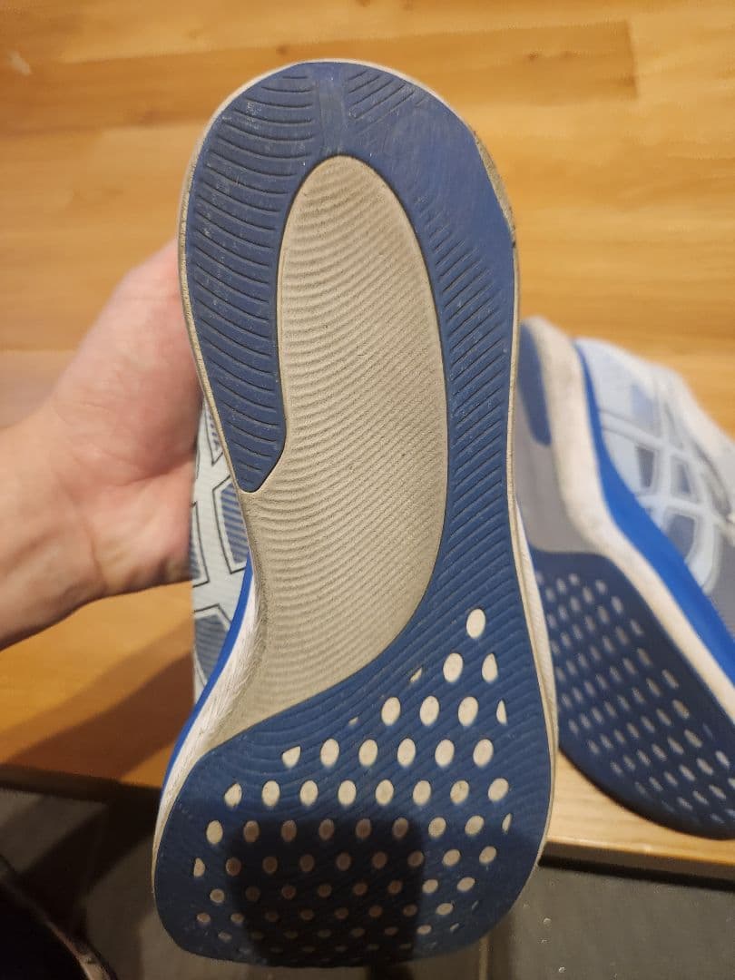 ASICS s4 値下げ不可