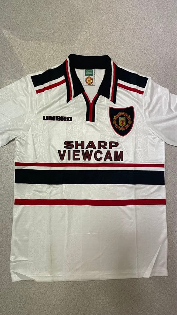 UMBRO マンチェスター・ユナイテッド シャープシャツ