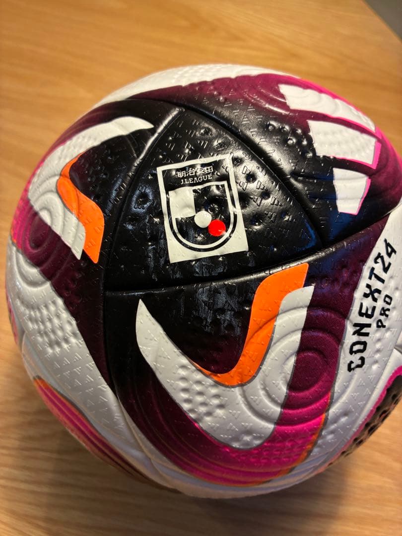 【チャッキー】CONEXT24 PRO Jリーグ　実使用　小島亨介　サイン