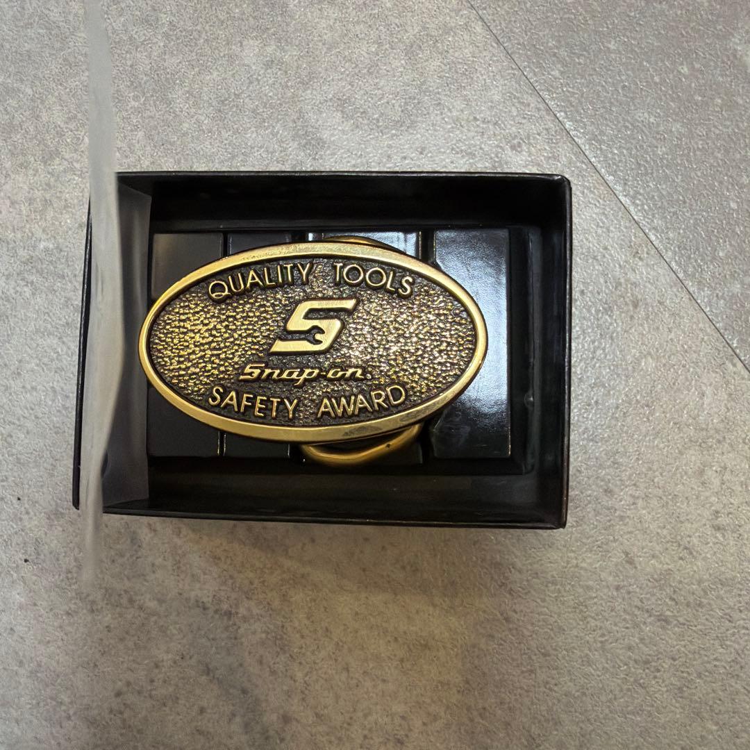 Snap-on Safety Award Buckle 非売品
