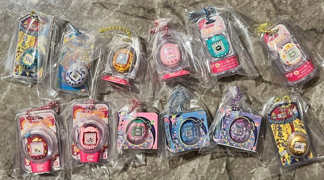 たまごっち おかしなたまごボーロっち　パッケージチャームつき3 フルコンプリート