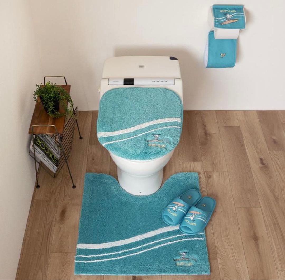 ブルー色　PEANUTS スヌーピー トイレマットセット　サーフィン　新品