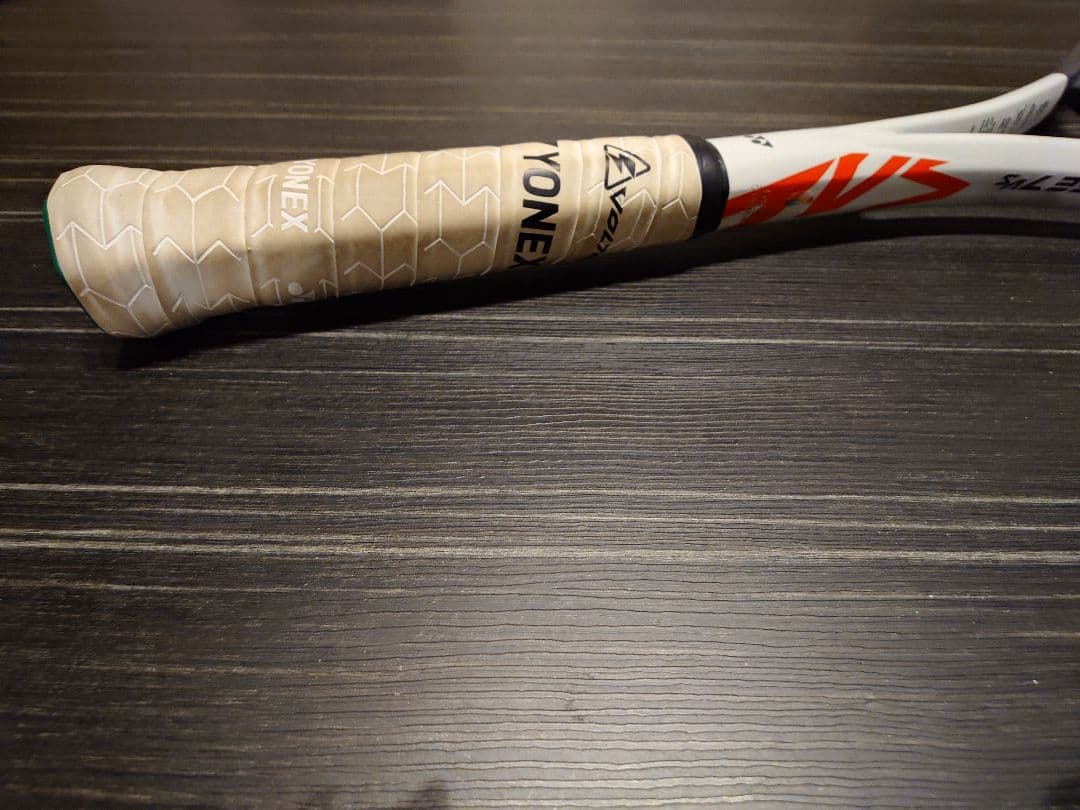 ボルトレイジ 7VS テニスラケット YONEX VOLTRAGE 7VS